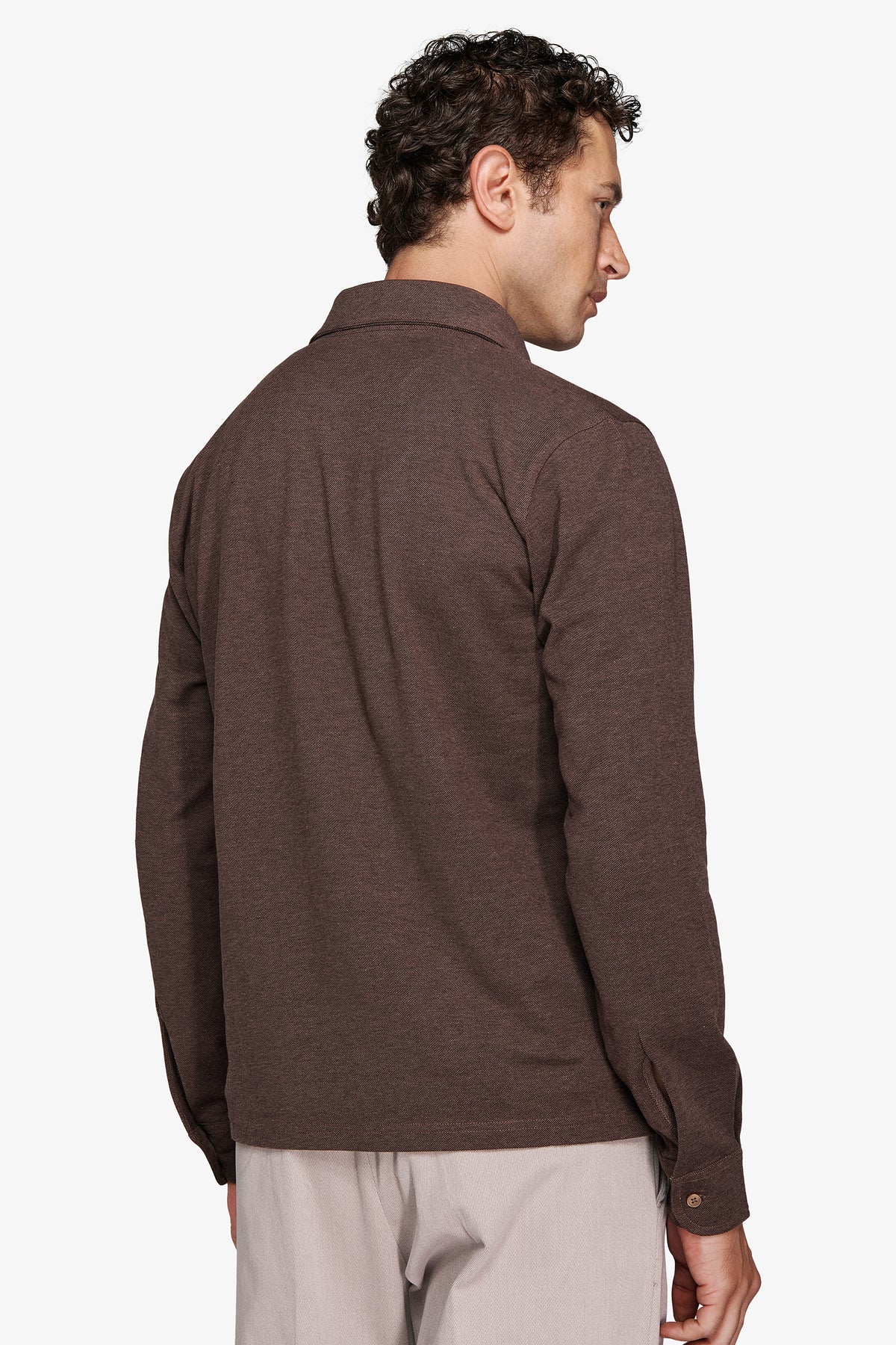 Polo piquet stretch con collo camicia tortora