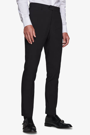 Pantalón de traje clásico en color liso negro