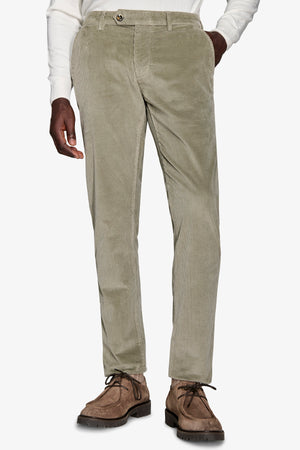 Pantalone chino in velluto salvia