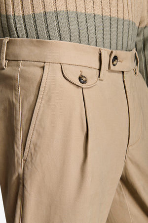 Beige cavalry trousers with pocket