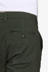 Pantalon chino en gabardine vert foncé