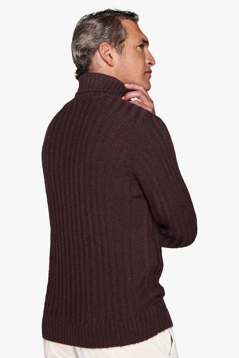 Pull col roulé côtelé bordeaux