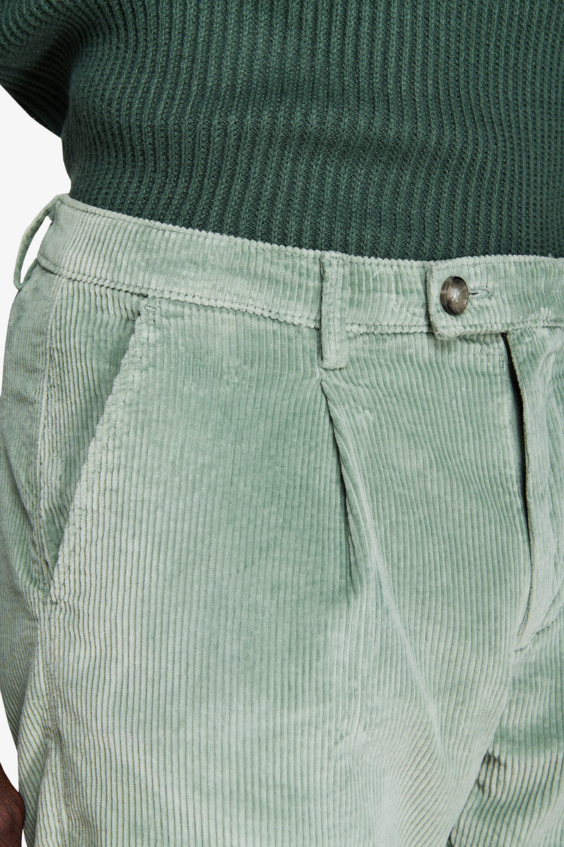 Pantaloni velluto millerighe verde acqua