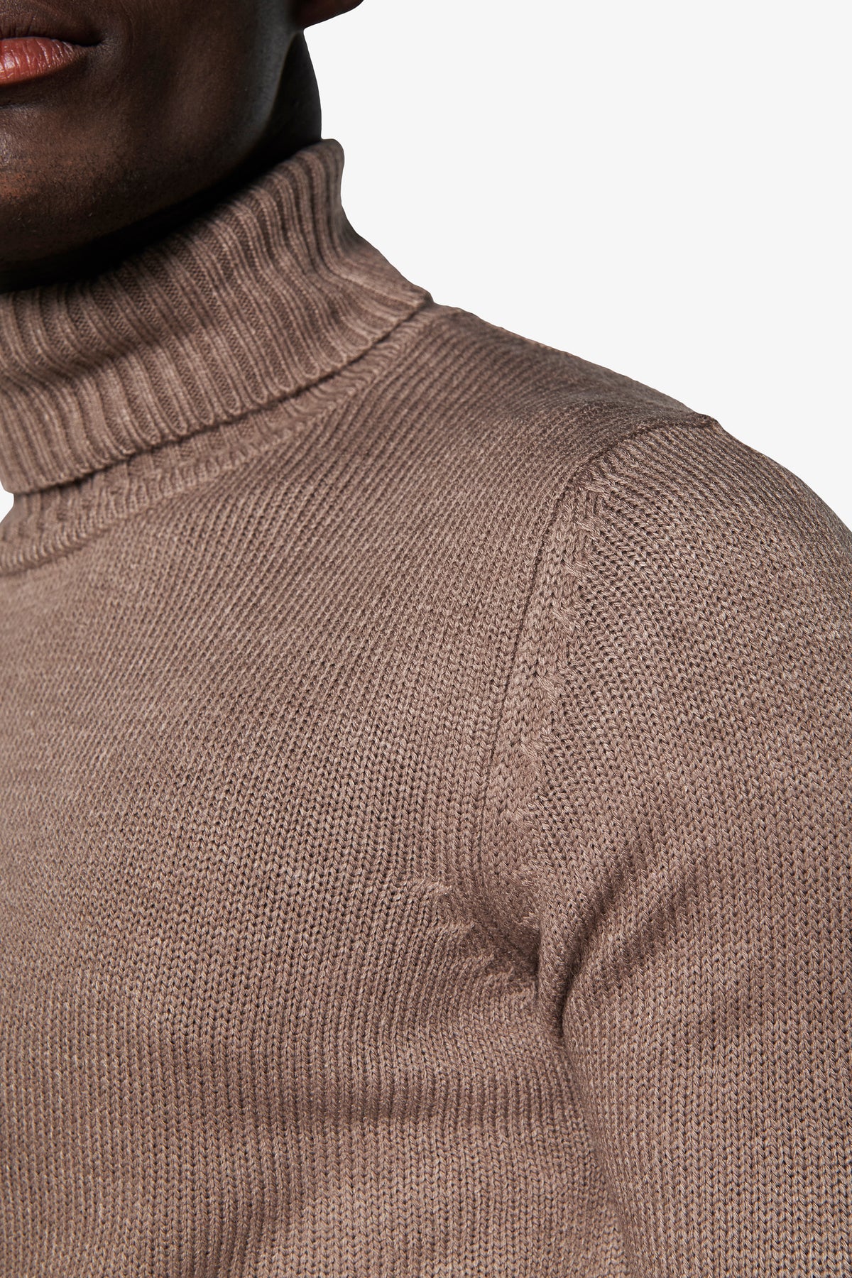 Maglia dolcevita effetto lambswool tortora