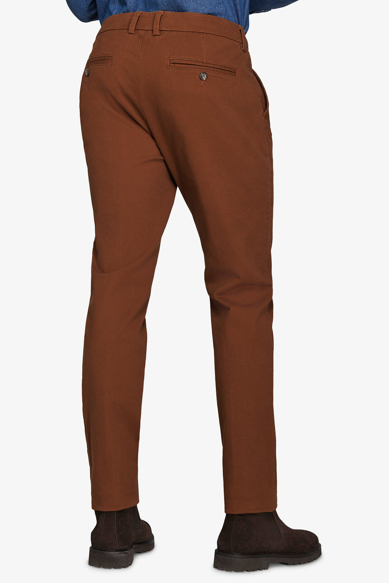 Pantaloni chino gabardina cammello