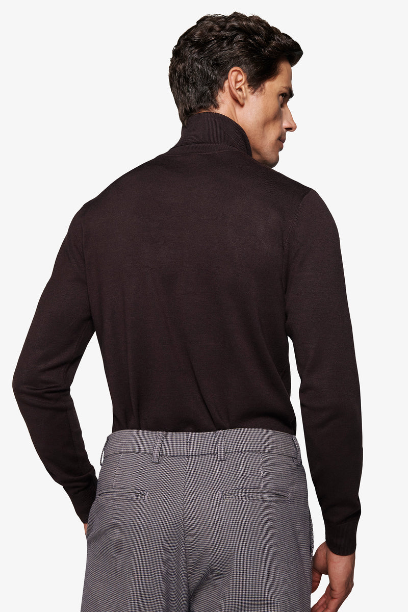 Maglia dolcevita basic marrone