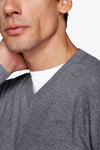 Maglia scollo a V grigio medio