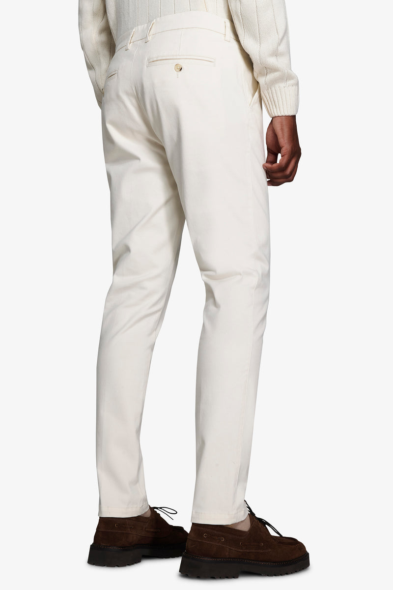 Pantaloni chino gabardina off white