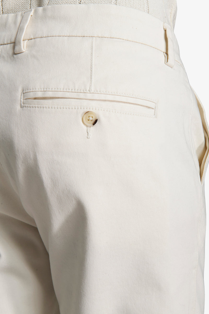 Pantaloni chino gabardina off white