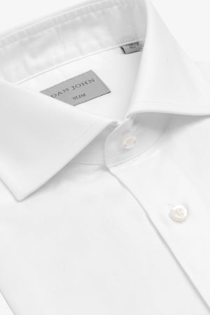 Slim-fit white Oxford shirt