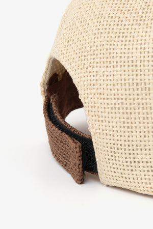 Cappello con visiera e ricamo beige-Dan John