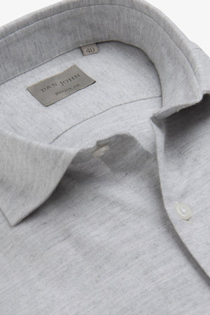 Camisa de franela gris claro