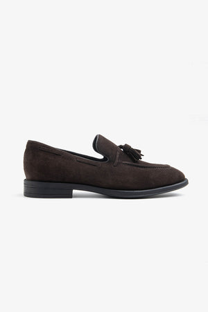 Brown tassel loafers