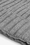 Bonnet beanie gris clair en côtes anglaises