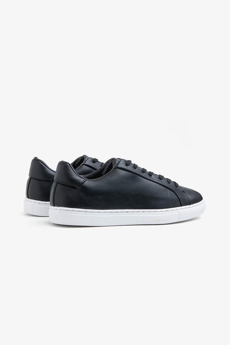 Sneakers in ecopelle nera